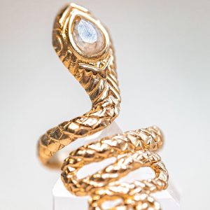 SerpentRing_Brass_12-Moonstone